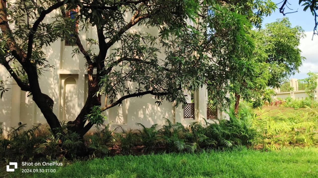 Le Casa Lion Resort A Premium Resort In Sasan Gir Bagian luar foto
