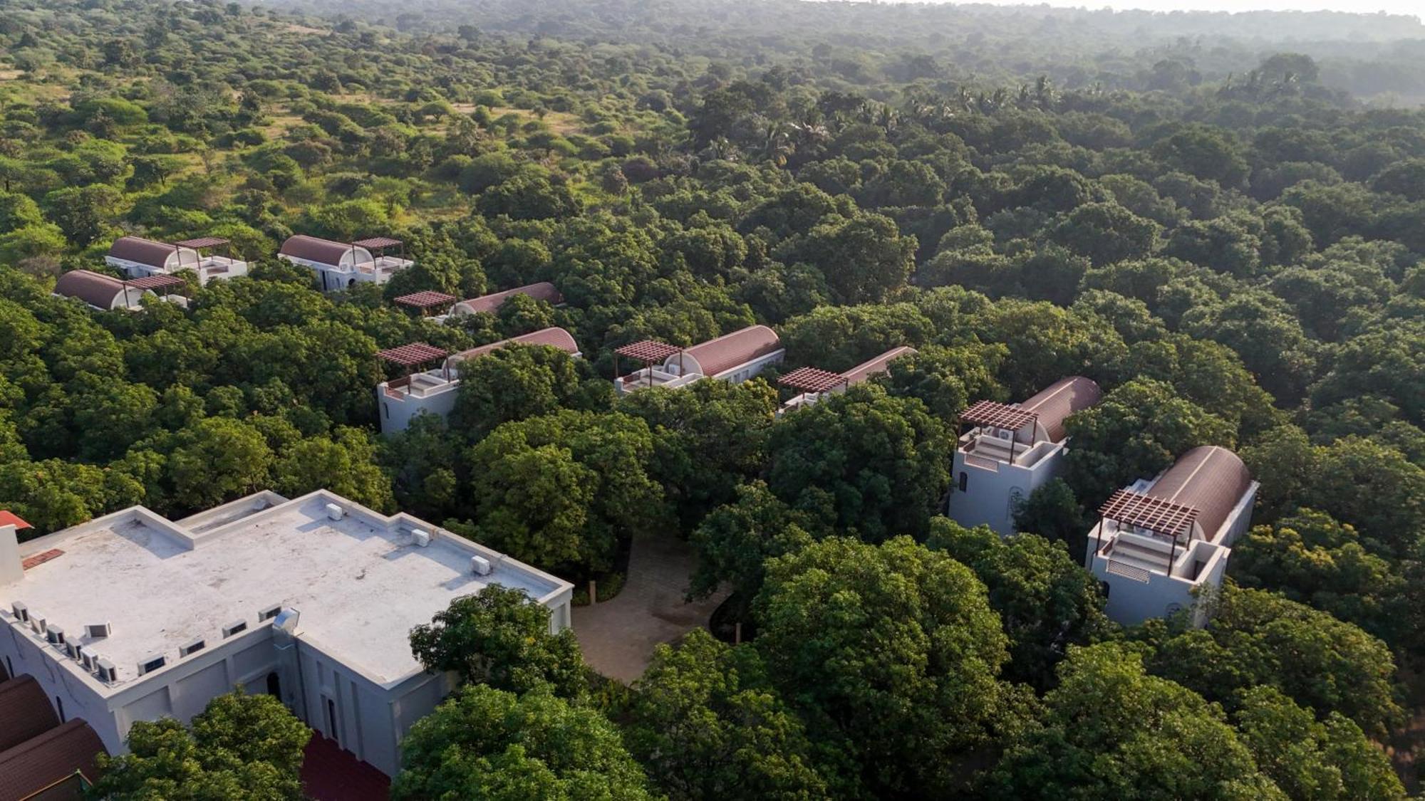 Le Casa Lion Resort A Premium Resort In Sasan Gir Bagian luar foto